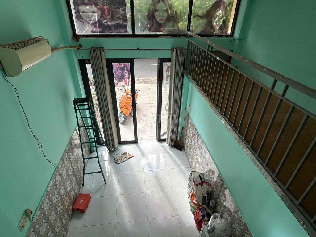 Cho thuê mặt bằng kinh doanh mặt tiền đường 18, đón đầu các chung cư .