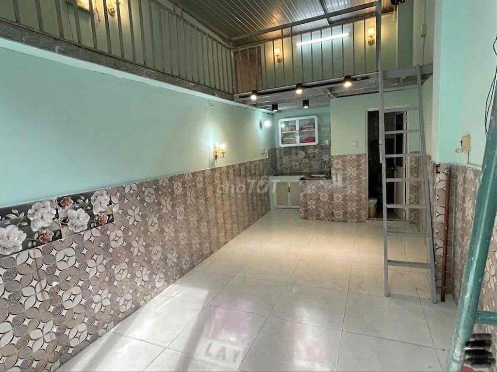 Cho thuê mặt bằng kinh doanh mặt tiền đường 18, đón đầu các chung cư .
