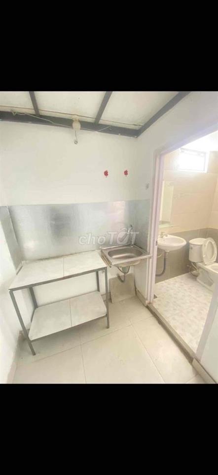 PHÒNG CÓ GÁC HẺM 1135 HUỲNH TẤN PHÁT