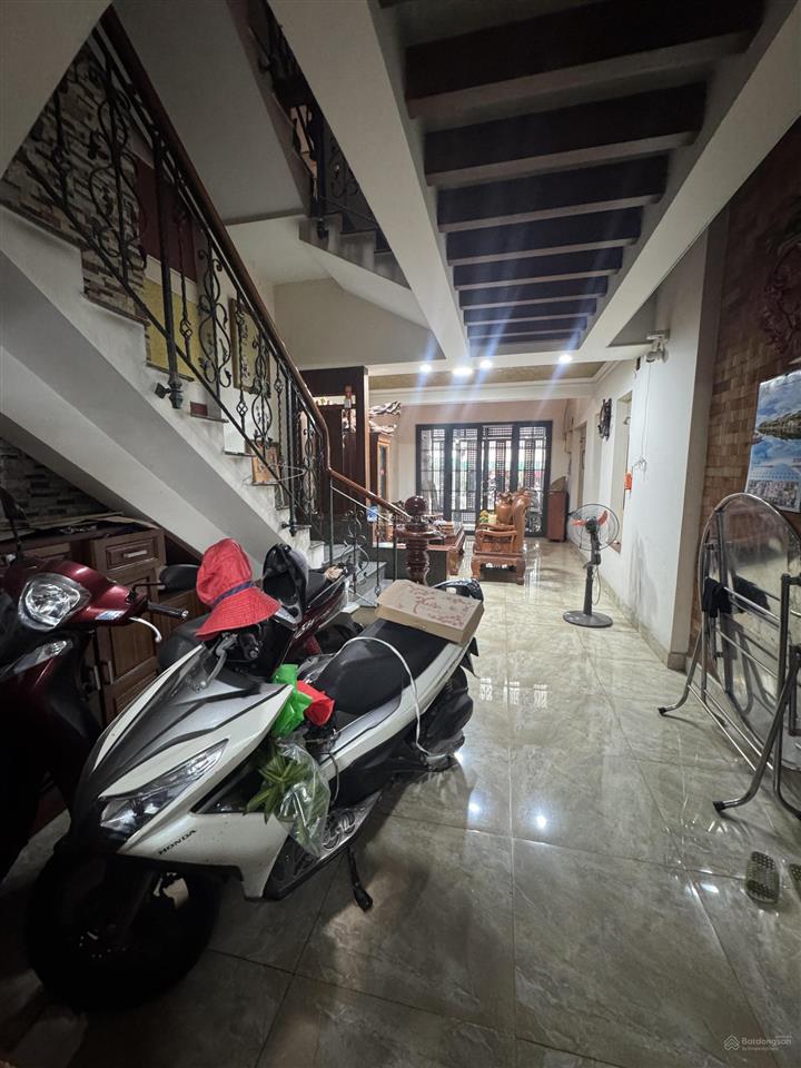 Mặt tiền 13m bàn cờ nguyễn hậu gần nguyễn trường tộ 4x19m . 5 tầng . giá 13,5 tỷ tl