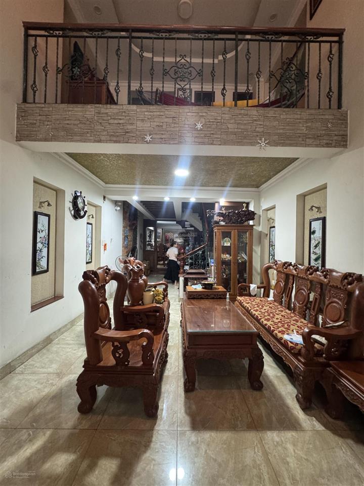 Mặt tiền 13m bàn cờ nguyễn hậu gần nguyễn trường tộ 4x19m . 5 tầng . giá 13,5 tỷ tl