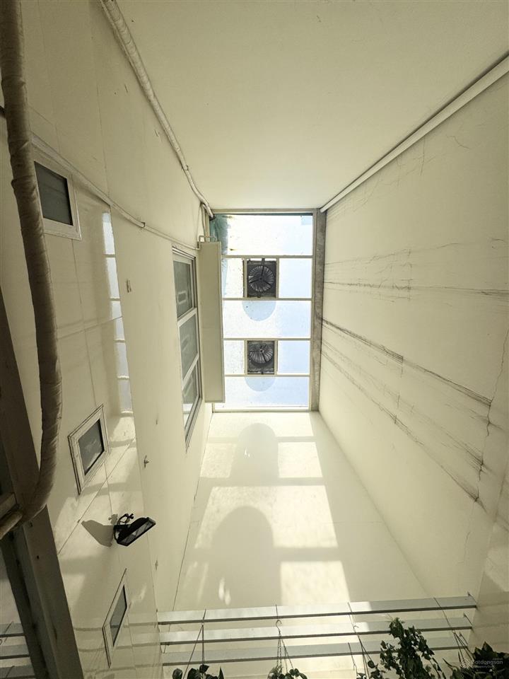 Giá tốt nhất khu mặt tiền 12m trịnh đình trọng 10,5 tỷ