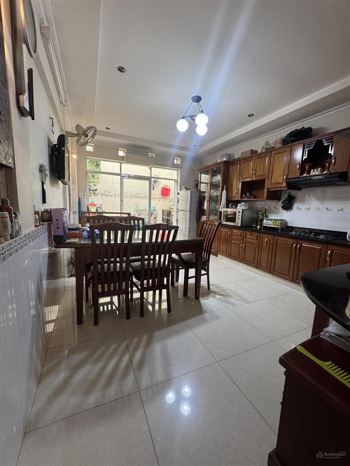 Giá tốt nhất khu mặt tiền 12m trịnh đình trọng 10,5 tỷ