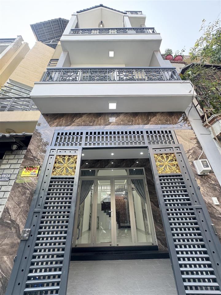 Siêu phẩm hẻm nhựa 8m sát mặt tiền gò xoài nhà đẹp ở ngay . nội thất cc.5pn, 5 tolet. sân thượng