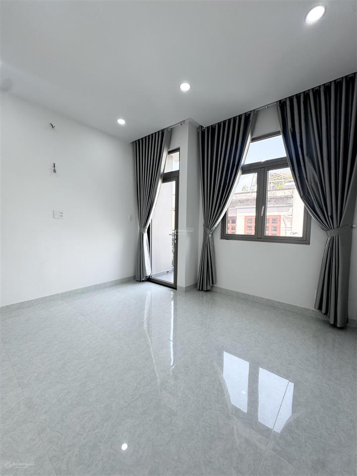 Siêu phẩm hẻm nhựa 8m sát mặt tiền gò xoài nhà đẹp ở ngay . nội thất cc.5pn, 5 tolet. sân thượng