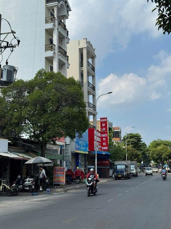 Mặt tiền gò dầu tòa nhà thang máy 7 tầng 12 phòng chỉ 27 tỷ