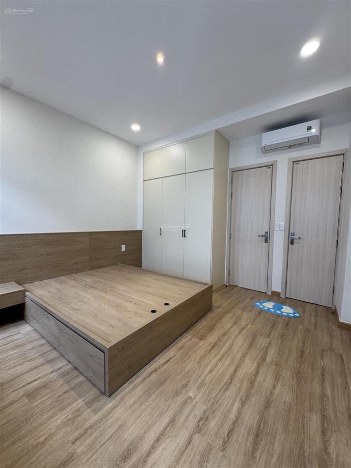 Nhà đẹp mới 100%. giáp quận 10, 11. hẻm 5m thông full nội thất cao cấp giá tốt 5,58 tỷ