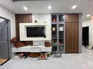 Cần bán căn hộ chung cư sát gigamall. dt 81,5m2 có 2pn 2wc