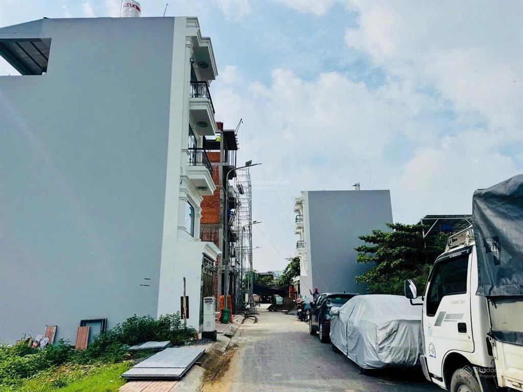 Cần bán lô đất đường xe hơi 7m gần chợ hiệp bình, gần đường phạm văn đồng, hbc thủ đức