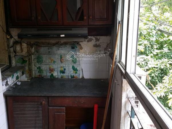 Cho thuê căn hộ tầng 2 tại 22 phố cửa nam, hà nội để ở hoặc làm homestay