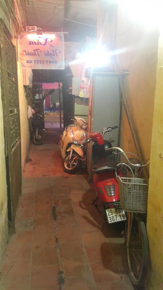 Cho thuê căn hộ tầng 2 tại 22 phố cửa nam, hà nội để ở hoặc làm homestay