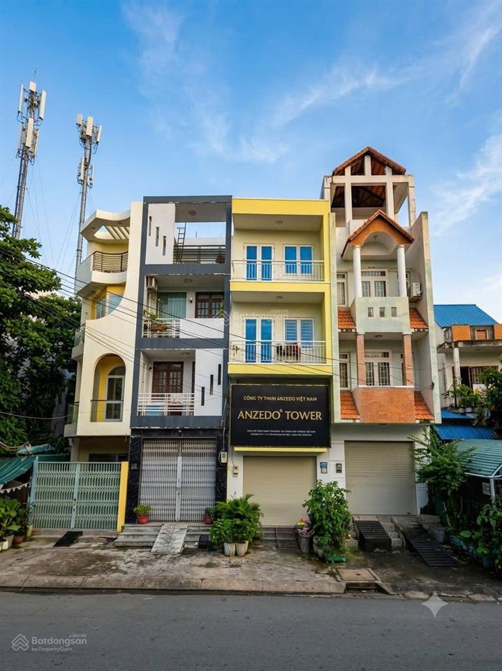 Chính chủ cần bán gấp nhà phố mặt tiền đường vũ ngọc phan
