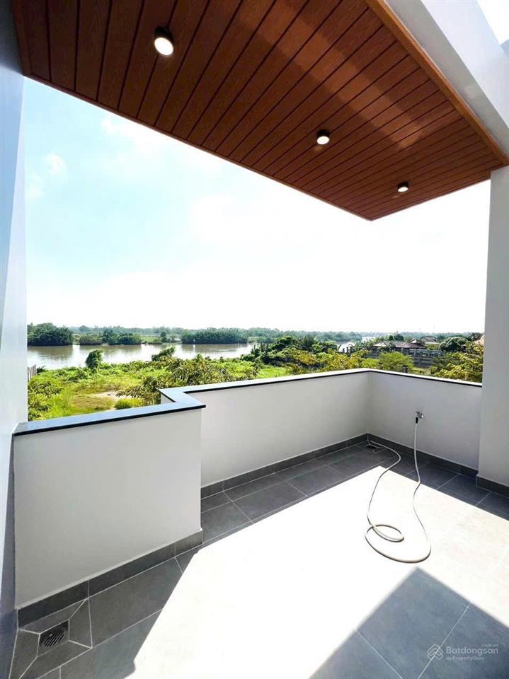 Bán nhà 1 trệt, 2 lầu hẻm 1/ đường hoàng hữu nam q9  diện tích 63.7m2 (4x16m)