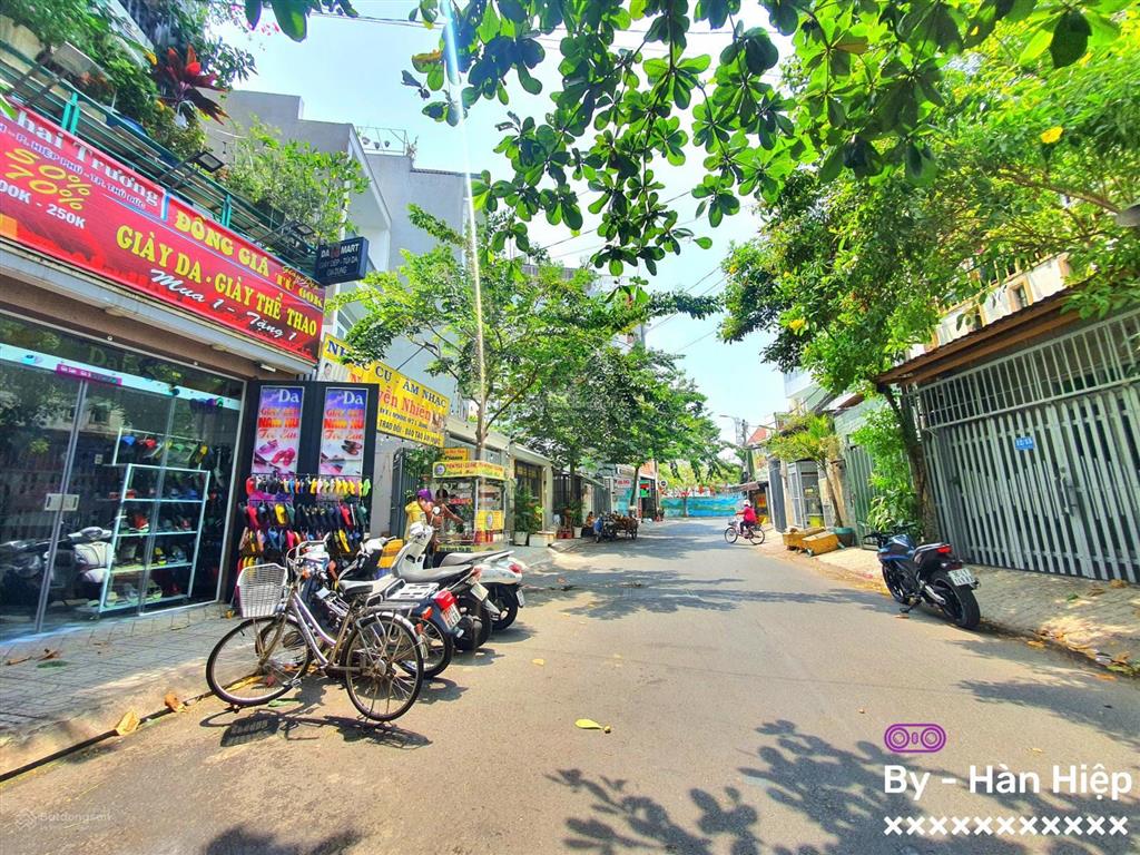 Bán nhà mặt tiền kd hẻm 12 trương văn thành, hiệp phú, quận 9.  dt 4 x 23m