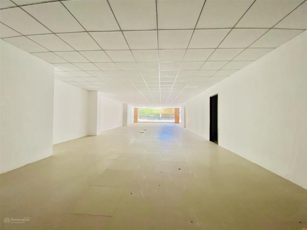 Cho thuê toà nhà 4.5 tầng mặt tiền ông ích khiêm, dtsd 1100m2, thang máy, pccc đầy đủ