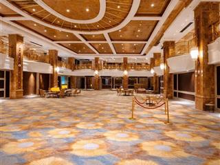 Cho thuê mặt bằng 2 tầng trong khu resort gần crown, dtsd 3900m2, phù hợp clb poker, gọi v phú