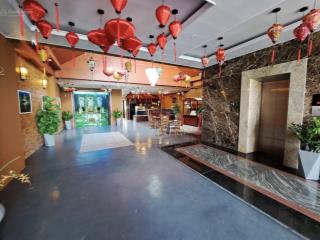 Cho thuê toà nhà 6 tầng spa mặt tiền hoàng sa , 40 phòng , thang máy , tầng hầm , view biển