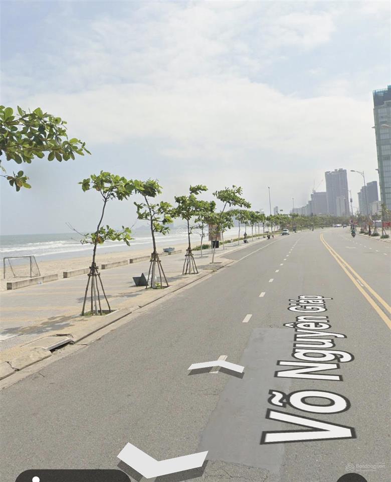 Cho thuê lô đất 3 mặt tiền view biển võ nguyên giáp, 2000m2, ngang 18m, gọi văn phú