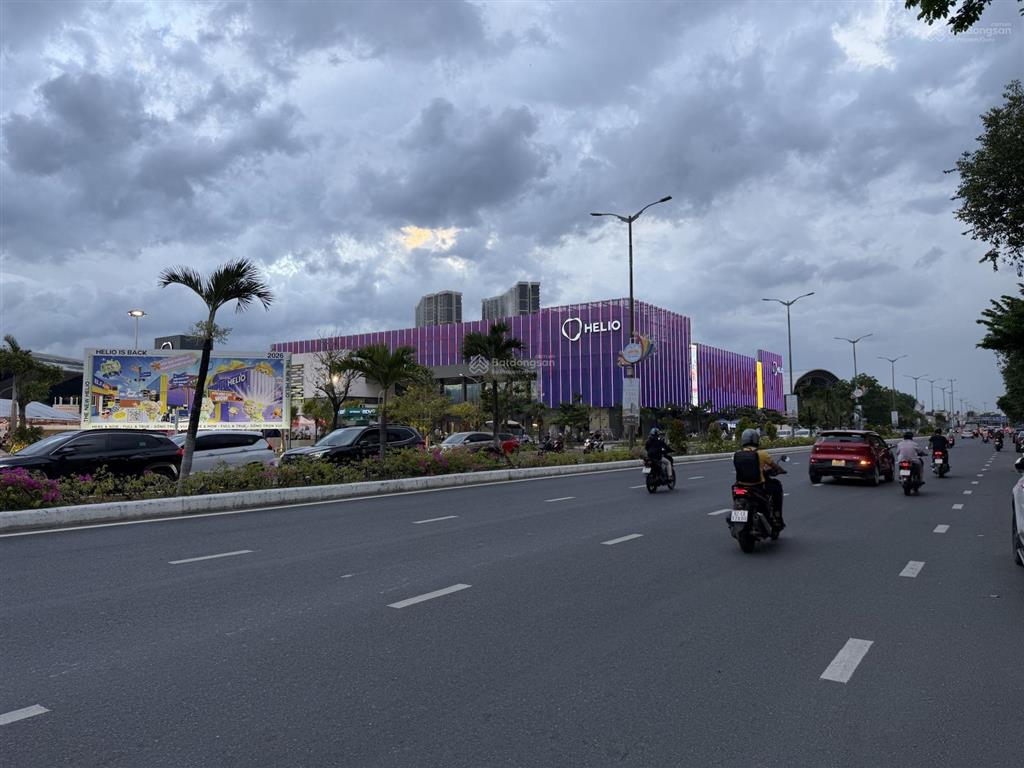 Cho thuê lô góc nhà vườn mặt tiền, 770m², ngang 35m, ngay helio, toà 69 tầng, gọi văn phú