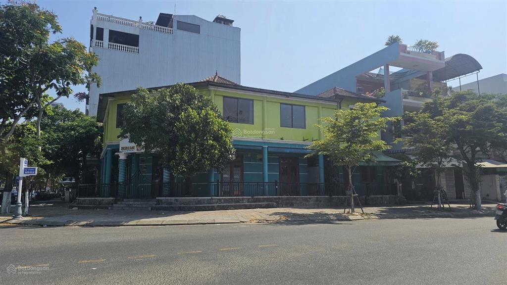 Cho thuê lô góc 2 mặt tiền trần hưng đạo, ngay khu du lịch cầu rồng sầm uất, 200m2, gọi văn phú