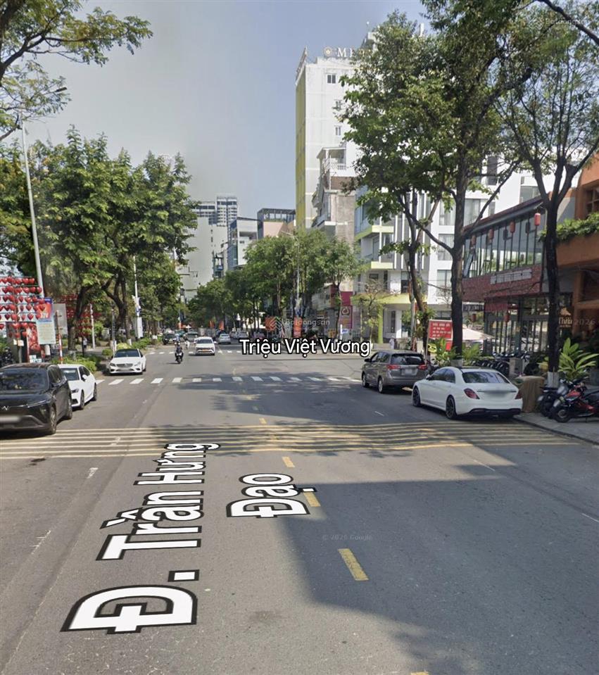Cho thuê nhà 4 tầng mặt tiền trần hưng đạo, dtsd 1000m2, ngang 15m, 18 phòng, gọi văn phú