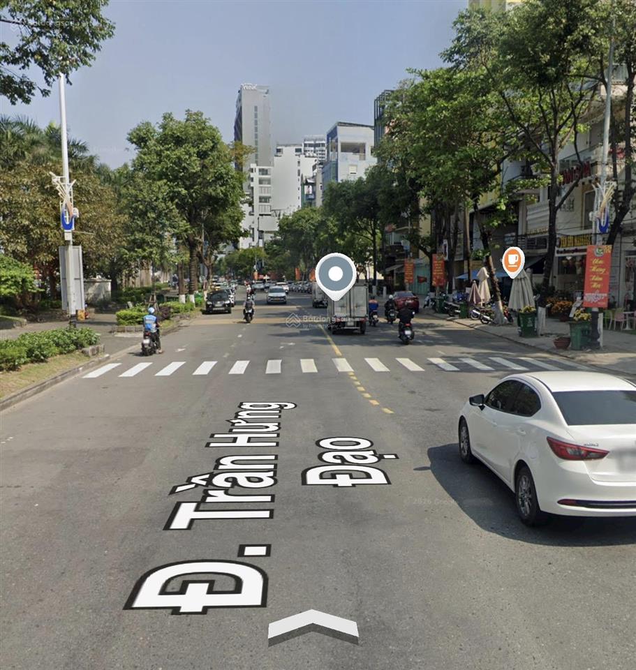 Cho thuê nhà 4 tầng mặt tiền trần hưng đạo, dtsd 1000m2, ngang 15m, 18 phòng, gọi văn phú