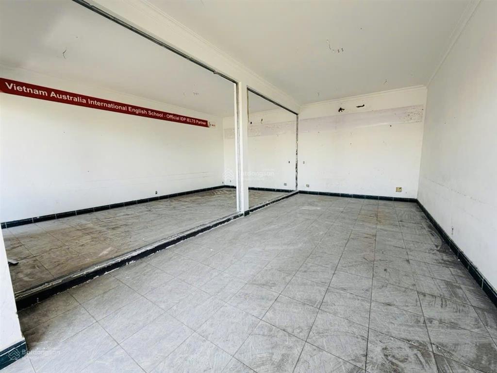 Cho thuê lô đất tmdv đường ngũ hành sơn, dt 1452m2, ngang 50m, hđ 7 năm, gọi văn phú
