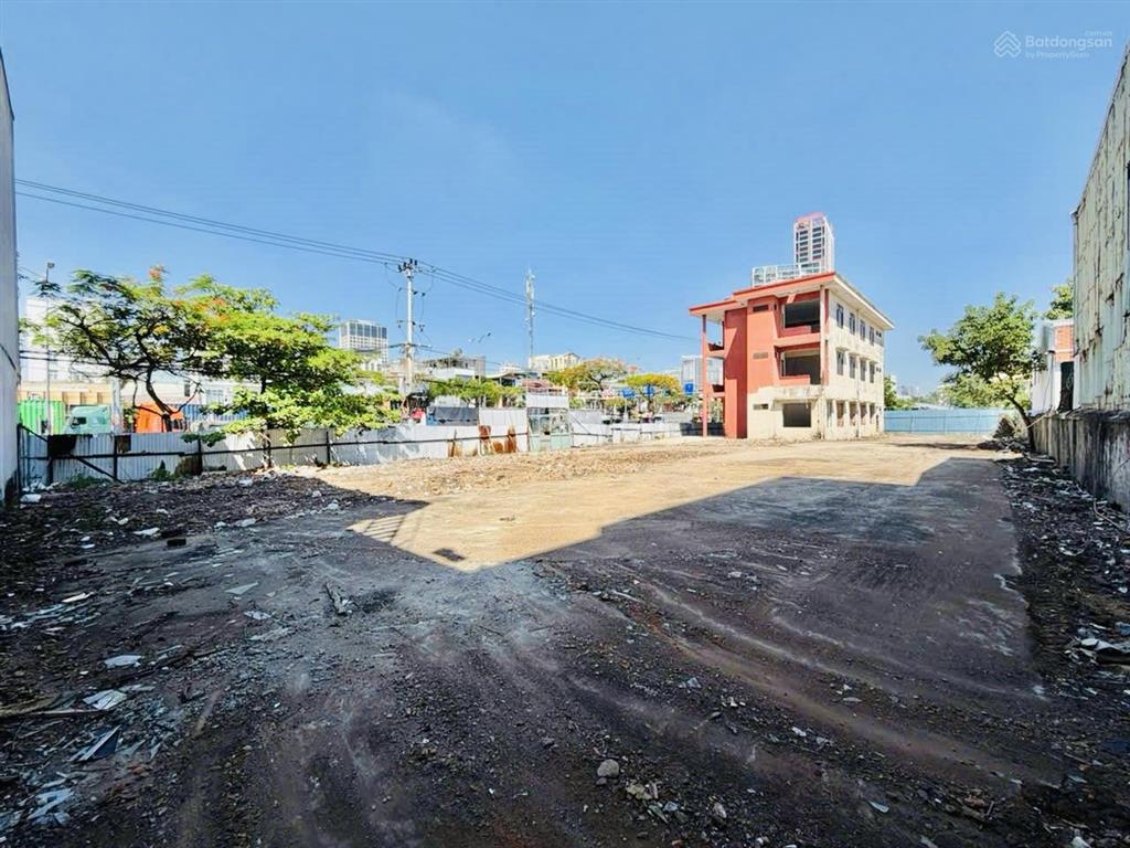 Cho thuê lô đất tmdv đường ngũ hành sơn, dt 1452m2, ngang 50m, hđ 7 năm, gọi văn phú