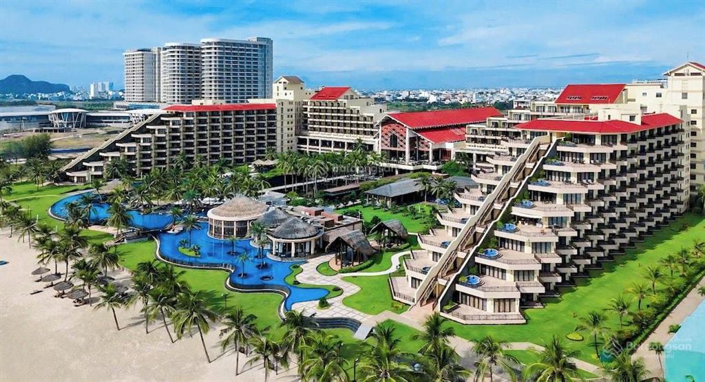 Cho thuê nhà 2 tầng mặt tiền võ nguyên giáp, đối diện crowne, dtsd 1000m2, ngang 24m, gọi v.phú