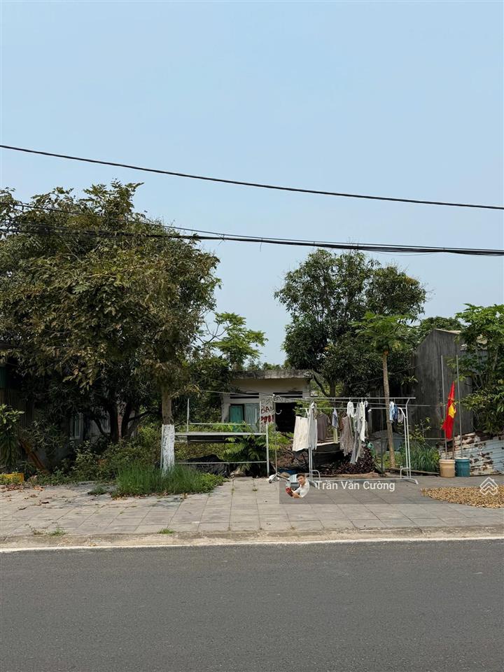 Bán lô đất vị trí siêu đẹp, mặt tiền bãi biển tình yêu tại cô tô , với 9m mặt tiền giá chỉ 23tr/m2