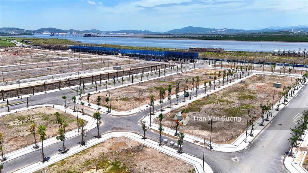 Bán nền góc hoa hậu lk ii04 tại noble palace, đối diện chung cư và công viên, trục chính dự án