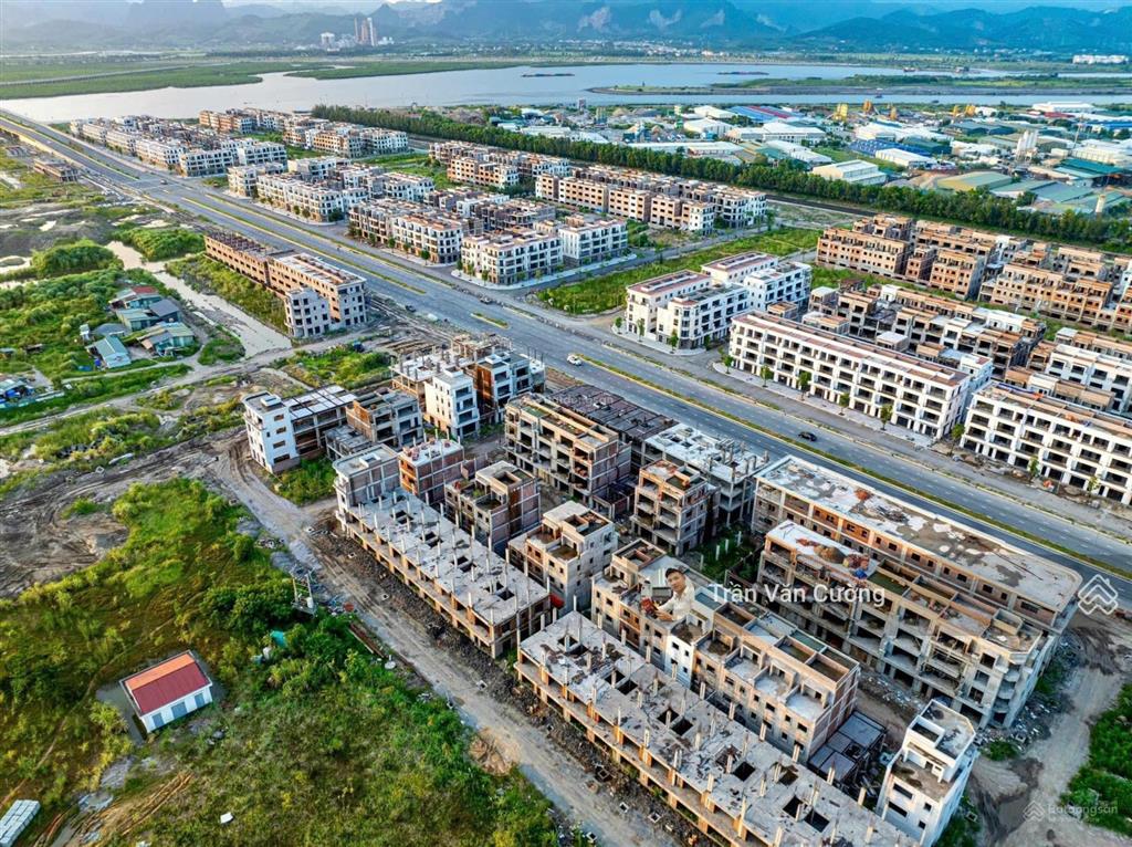 Bán lô đất giá tốt flc tropical hạ long, diện tích 75m2 giá 15tr/m2