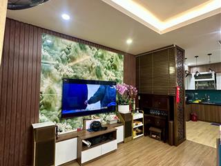 Vinaconex2 toà c bán căn 2pn, 2wc, 67,3m2, giá 5,86tỷ  đủ nội thất, tầng đẹp, sđcc, vào là ở luôn