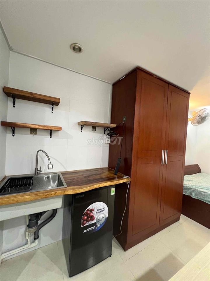 Phòng trọ quận 3 ngay cầu Lê Văn Sỹ