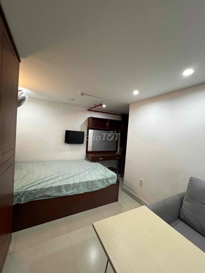 Phòng trọ quận 3 ngay cầu Lê Văn Sỹ