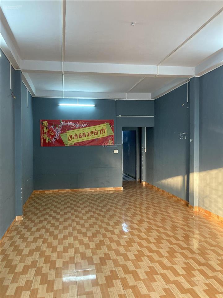 Cho thuê nhà mặt tiền âu cơ, p. 9, q. tb, 4,5 x 16m, 1t  2l, 34 triệu, 4pn, 3wc, gần chợ tân phước