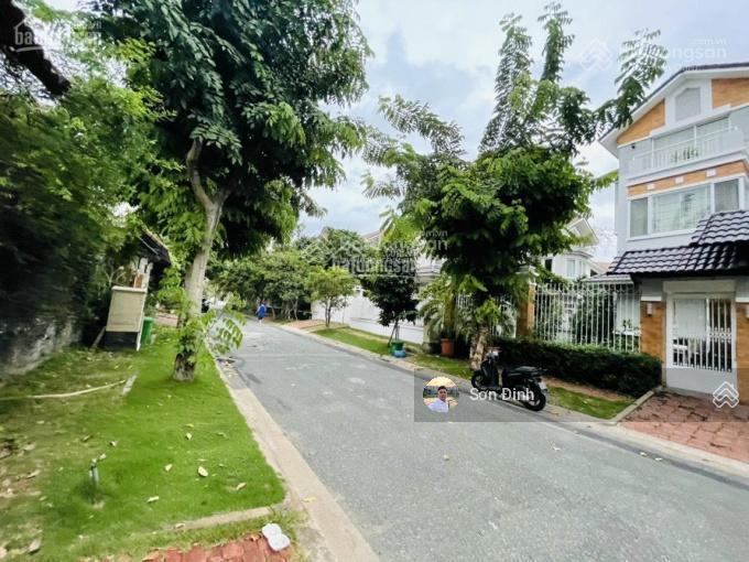 Xuất ngoại bán biệt thự nam long trần trọng cung, q. 7. gần vincom, dt 8x24m, xd 3 lầu giá 25 tỷ tl
