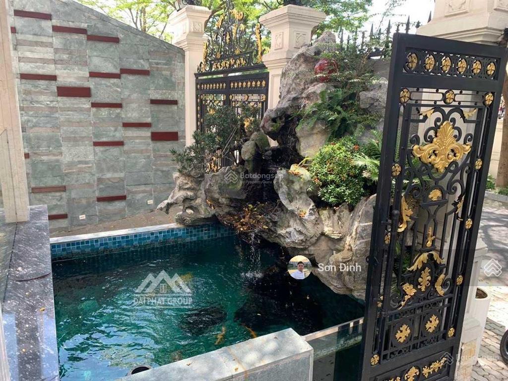 Cần bán biệt thự cityland  nguyễn thị thập, q7 tổng diện tích 650m2 có hầm, khu compound giá tốt