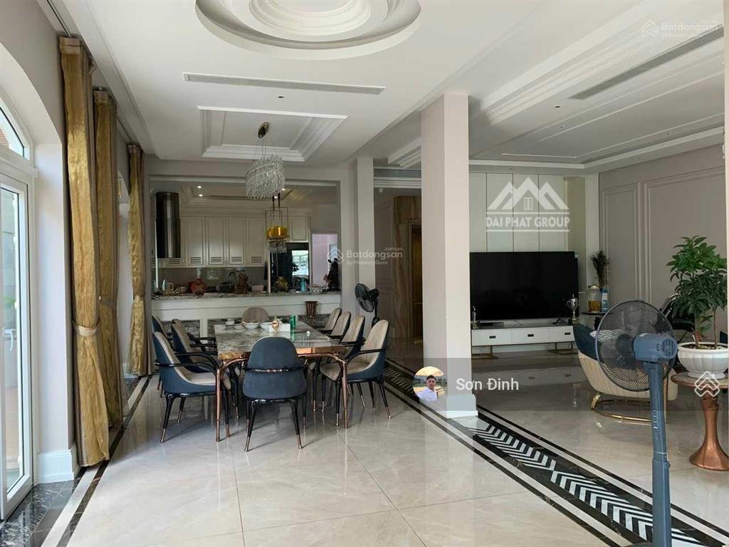 Cần bán biệt thự cityland  nguyễn thị thập, q7 tổng diện tích 650m2 có hầm, khu compound giá tốt