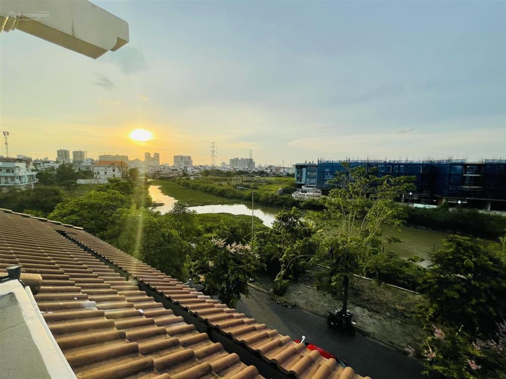Bán biệt thự kdc tấn trường mt đường số 1, q. 7, 12x20m giá 29 tỷ, giá tốt đầu tư, 0901 424 ***