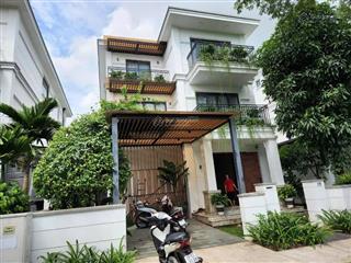 Bán gấp biệt thự đơn lập view sông, kdc nine south dt 344m2 giá 66.8tỷ, full nt,  0901 424 *** sơn