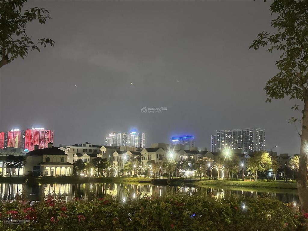 Bà em bán gấp đất 102m2 mt 4m vuông vắn  ngõ 3m thoáng  gần aeon mall, vinmec chỉ 40,5tr/m2 sổ đỏ