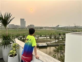 Căn ngoại giao đối diện vườn hoa 90m x 3 tầng sol garden  nam long đường lê hồng phong kéo kéo dài