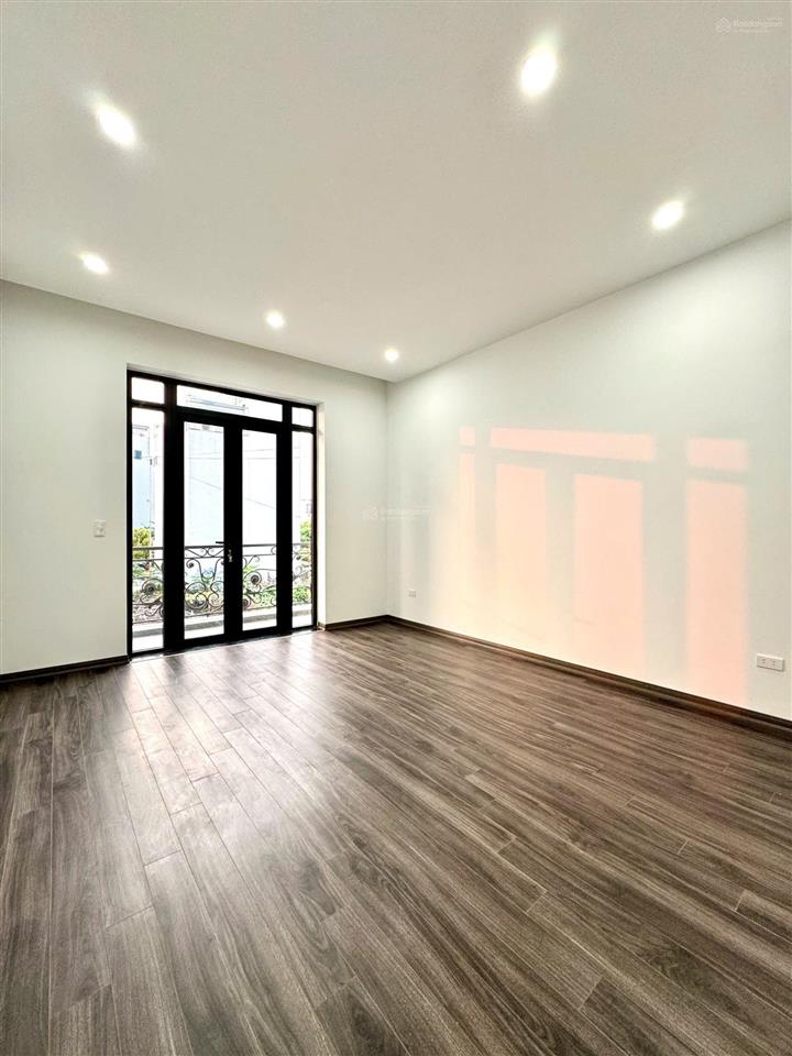 Giá hời tdc a51 hồ sen 56m2 4 tầng chỉ 6,99tỷ  đường 12m xây mới ngay aeon mall,b.xe vĩnh niệm