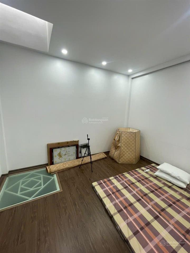 Bán nhà 5 tầng về ở luôn khu phân lô đường 15m hoàng thế thiệnlê hồng phong đi 3p ra hồ phương lưu