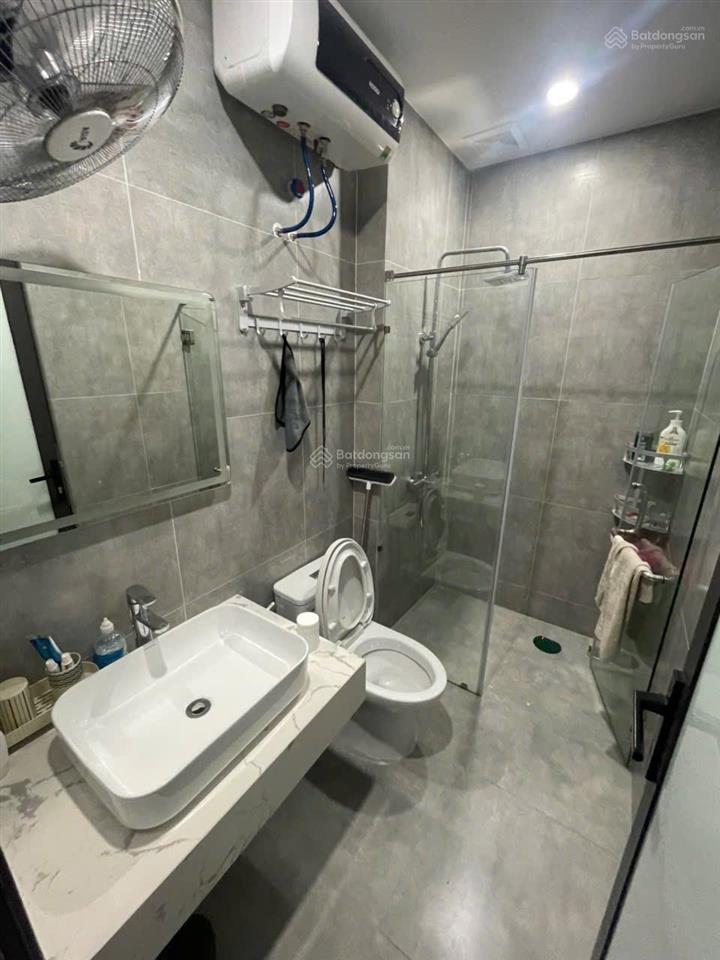 Bán nhà 5 tầng về ở luôn khu phân lô đường 15m hoàng thế thiệnlê hồng phong đi 3p ra hồ phương lưu