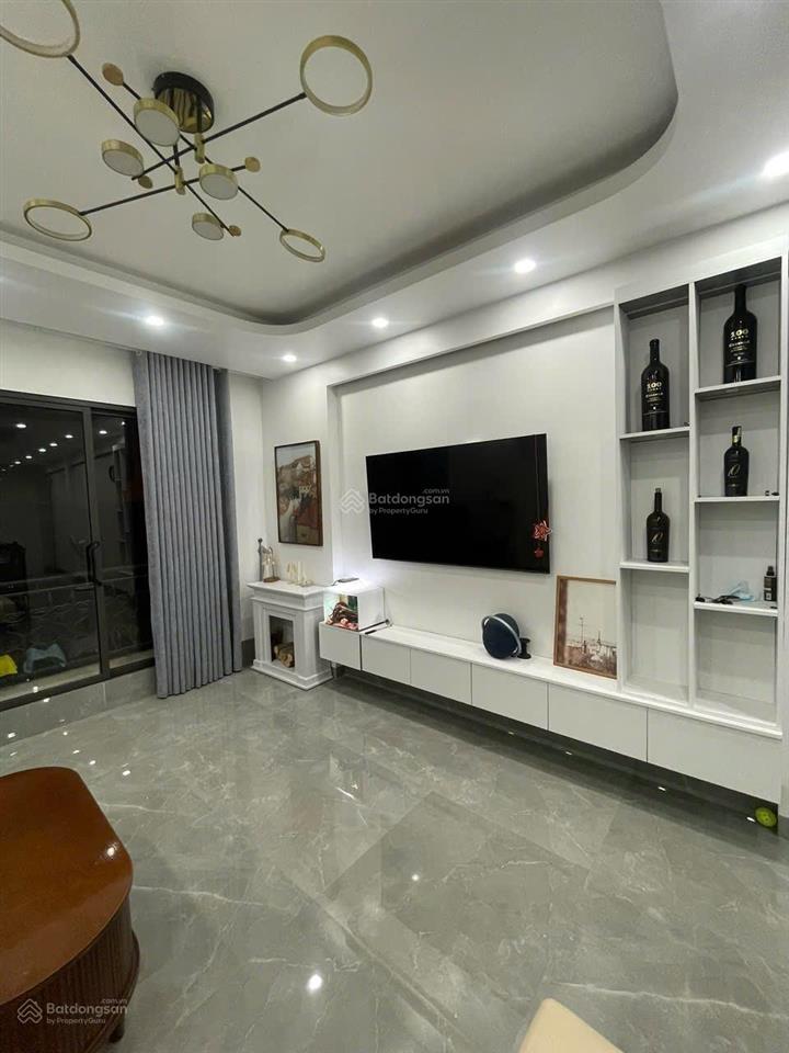 Bán nhà 5 tầng về ở luôn khu phân lô đường 15m hoàng thế thiệnlê hồng phong đi 3p ra hồ phương lưu