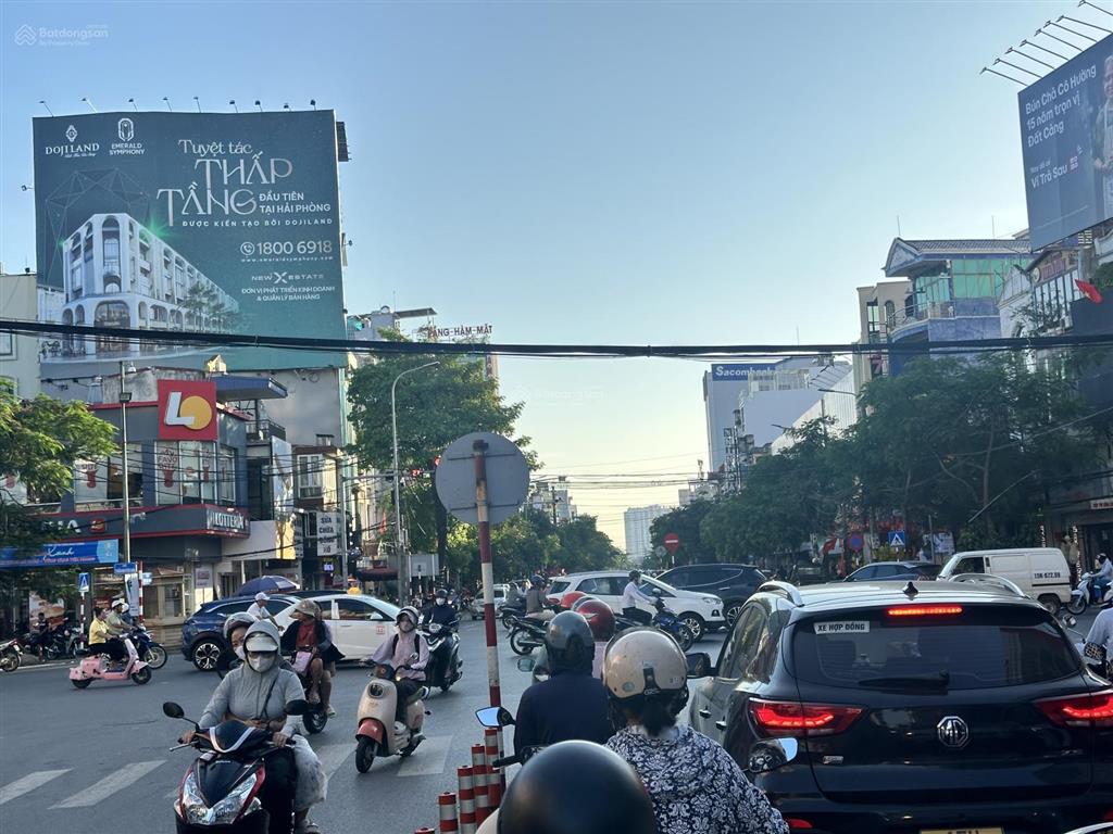 Siêu hiếm 63m2 mt 5,15m  3 tầng mặt đường tô hiệu gần ngã tư mê linh hoàng huy 37 tầng kd tốt
