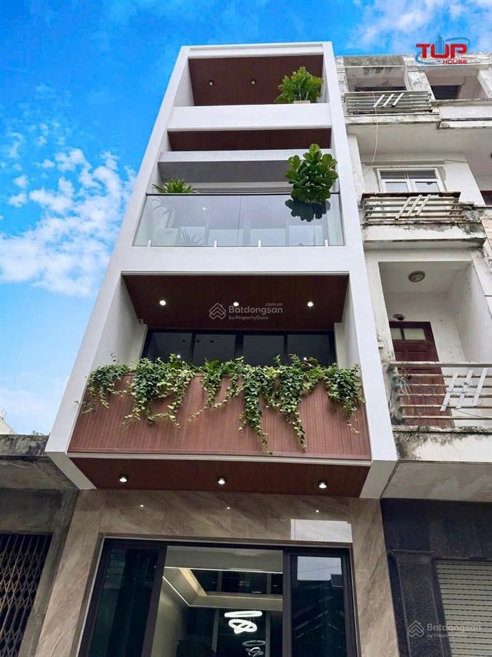 Nhà mới tinh full đồ thang máy 67m²  4 tầng ô tô tránh nhau lê lợi nq sau giáp ngõ