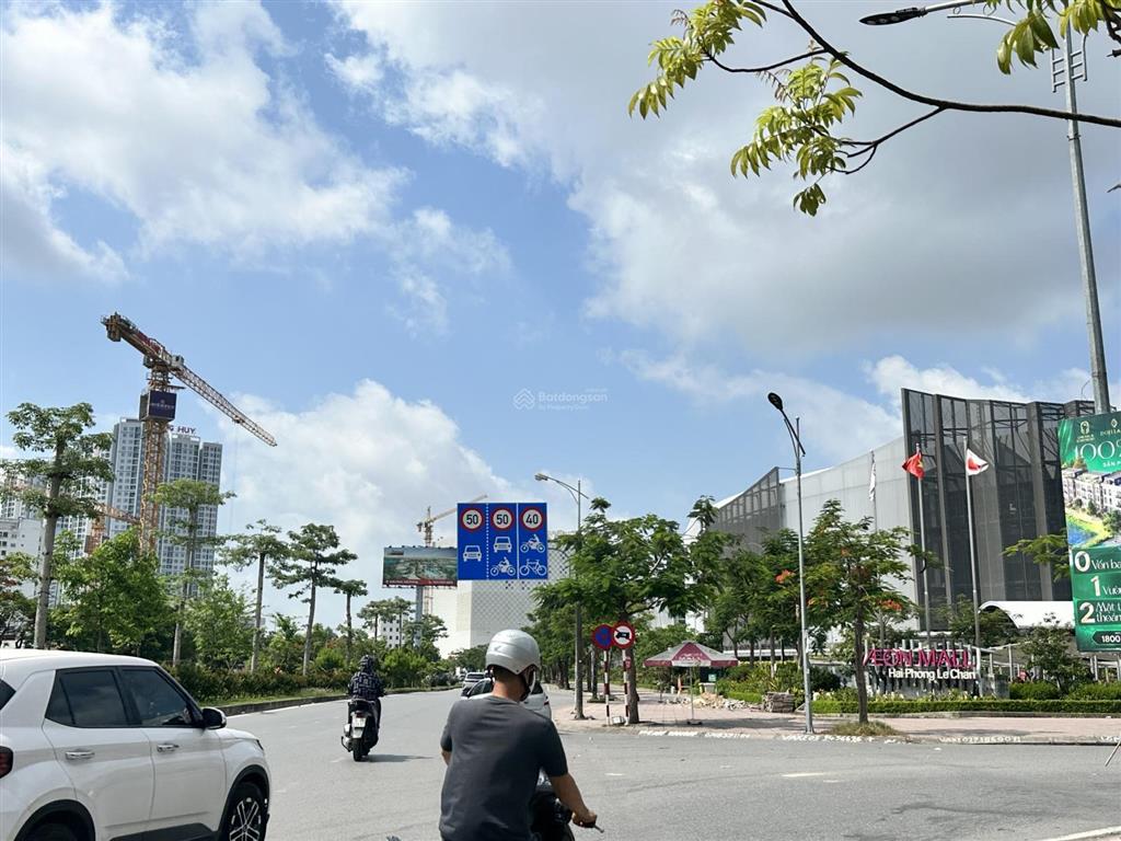 Đất hiếm! 168m2 mặt tiền 8,5m thiên lôi cách aeon mall 900m  đường 12m  xây được cao tầng  sđcc